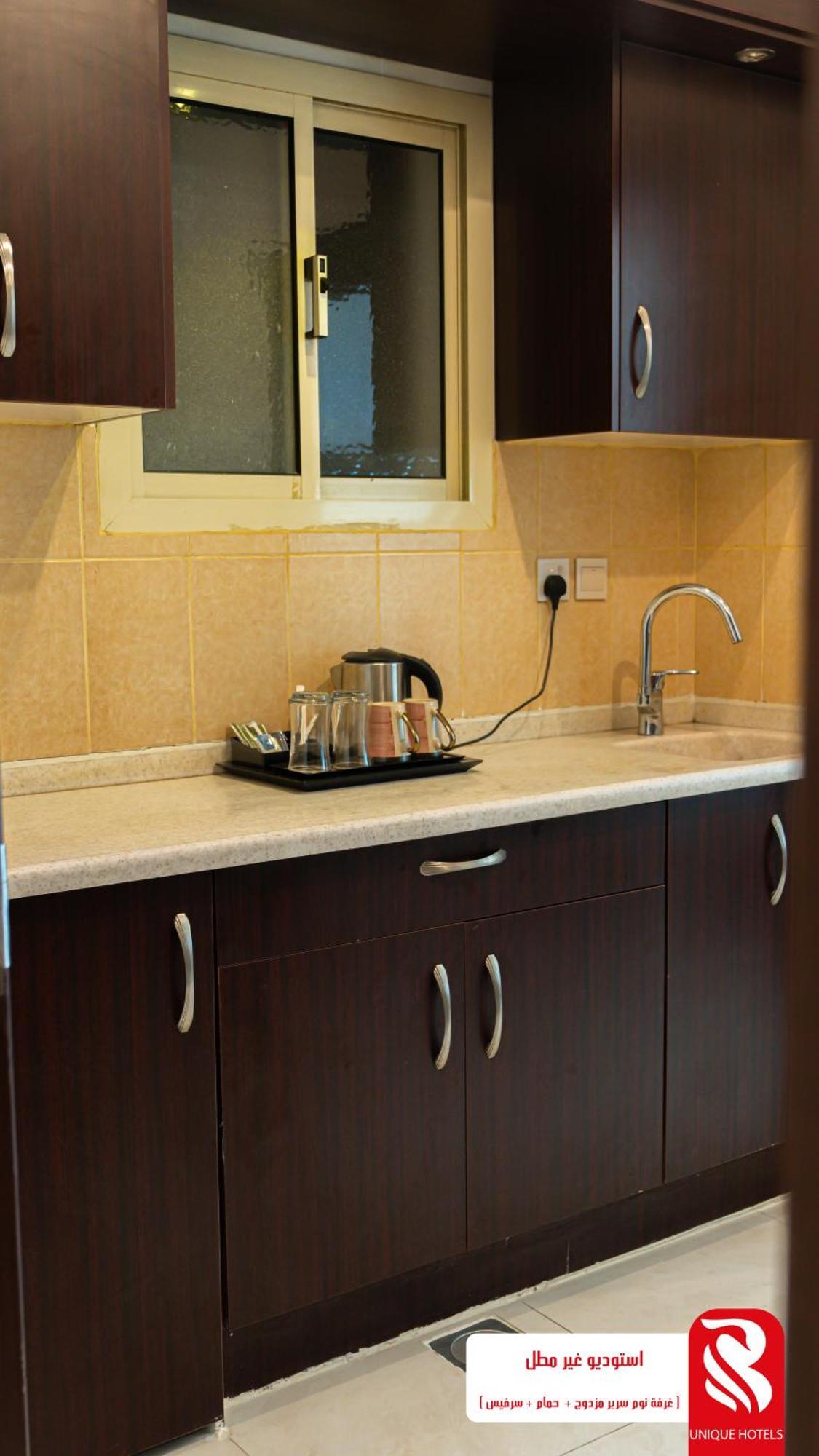 Al Andalus Tolen Hotel Jeddah Exterior photo